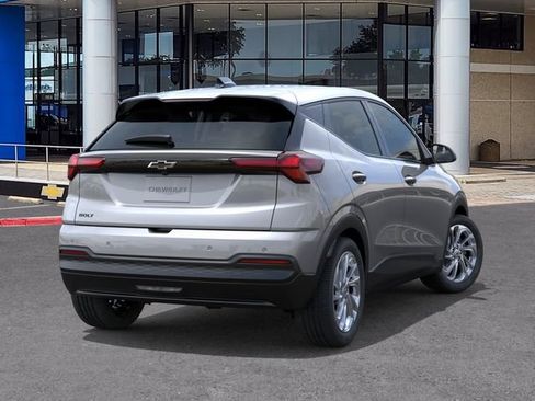 New 2027 Chevrolet Bolt LT w/ Comfort Package FWD image 4