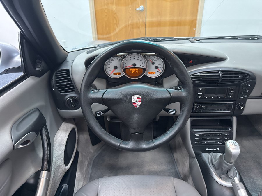 Used 2001 Porsche Boxster S RWD image 14