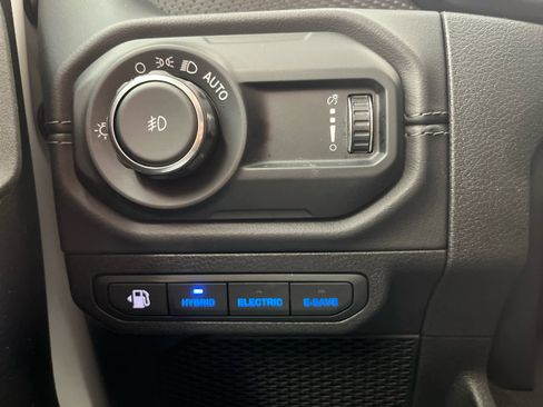 Used 2025 Jeep Wrangler Unlimited Rubicon 4xe w/ Safety Group image 20