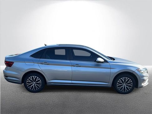 Used 2020 Volkswagen Jetta SE image 6