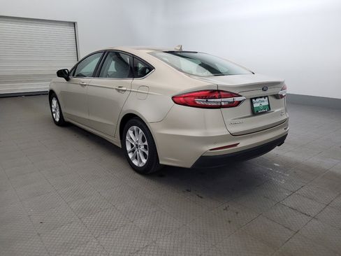 Used 2019 Ford Fusion SE FWD image 5