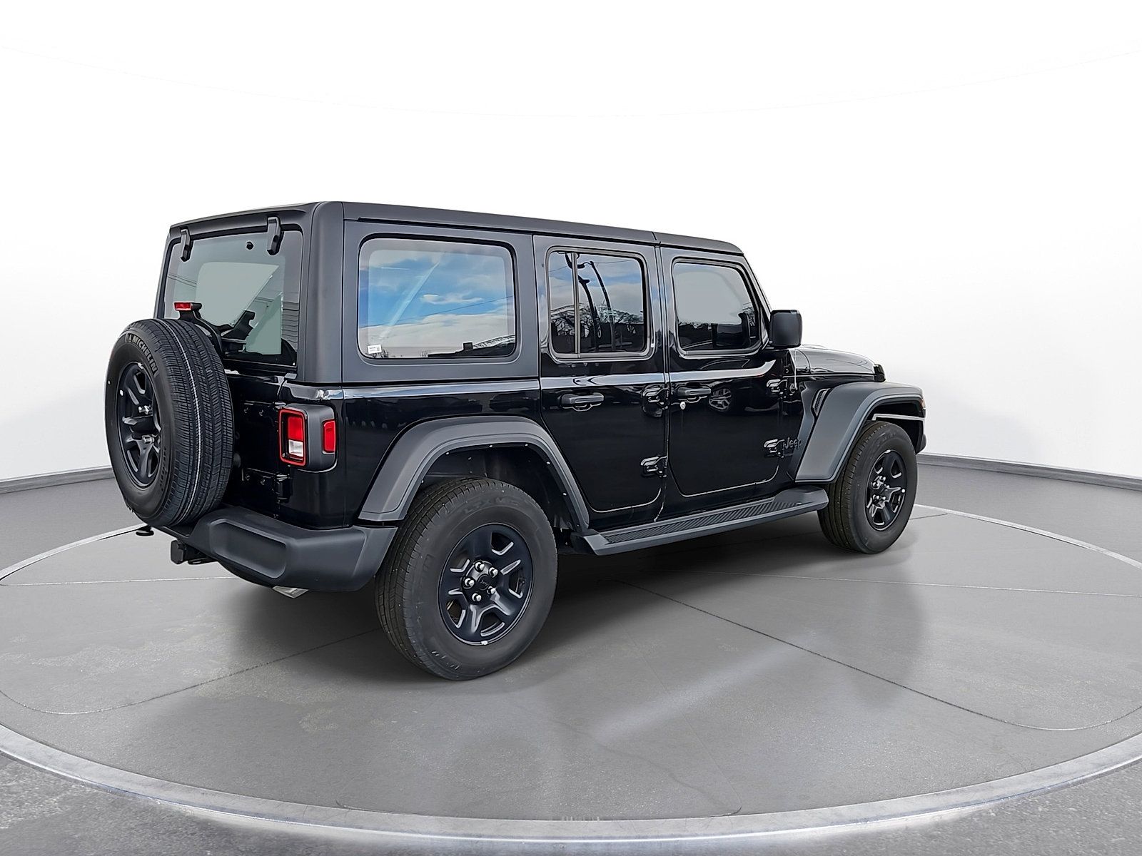 Used 2023 Jeep Wrangler Unlimited Sport AWD/4WD image 8