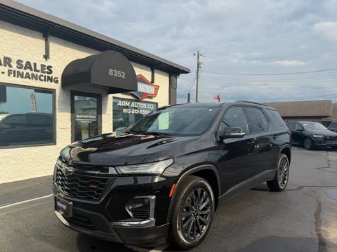 Used 2023 Chevrolet Traverse RS AWD/4WD image 2