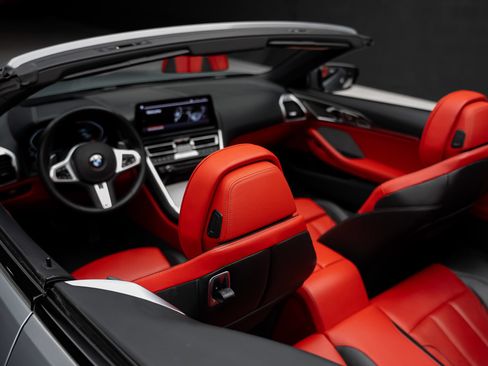 Used 2024 BMW 840i Convertible w/ M Sport Professional Package RWD image 71