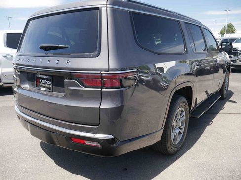 Certified 2023 Jeep Wagoneer L 4WD image 18