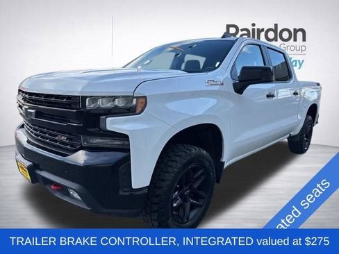 Used 2021 Chevrolet Silverado 1500 LT Trail Boss w/ Convenience Package II AWD/4WD image 3