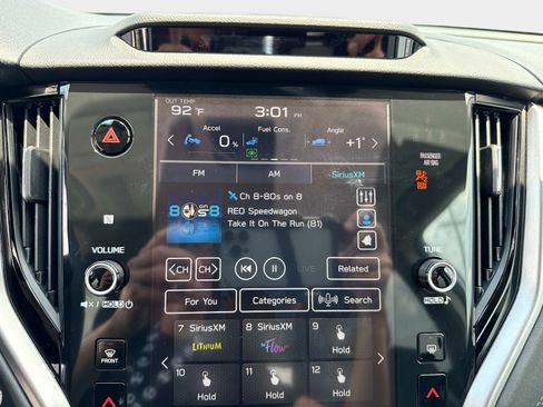 Certified 2025 Subaru Outback Limited AWD/4WD image 24