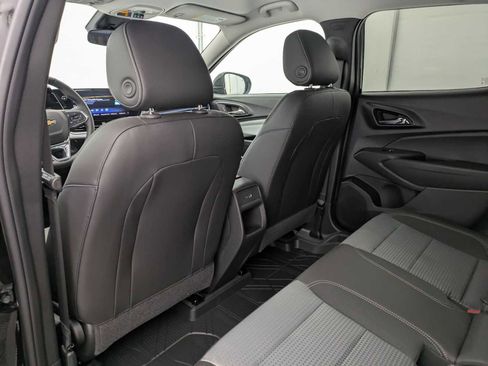 New 2026 Chevrolet Trax LT w/ Driver Confidence Package FWD image 19