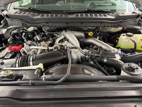 New 2026 Ford F250 Lariat w/ Black Appearance Package AWD/4WD image 45