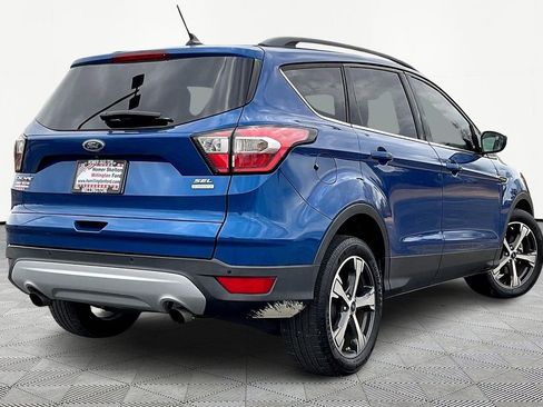 Used 2018 Ford Escape SEL image 11