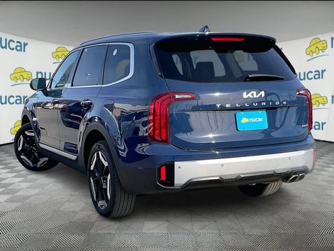 Used 2024 Kia Telluride S w/ S Sunroof Package image 4
