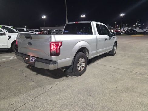 Used 2016 Ford F150 XLT image 14