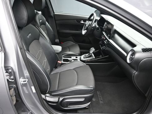 Certified 2024 Kia Forte GT-Line image 36