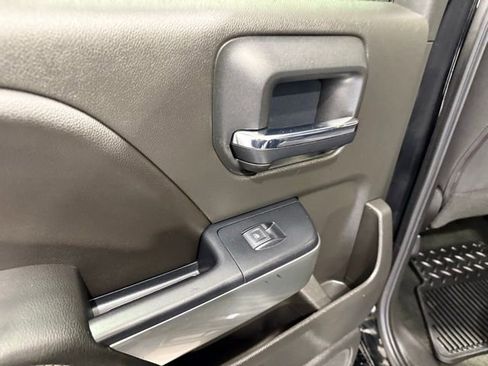 Used 2018 Chevrolet Silverado 1500 LT w/ LT Eassist Package image 20