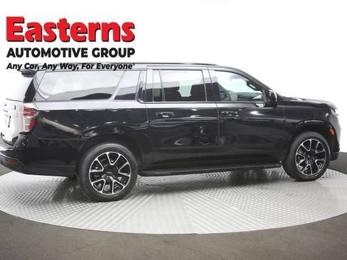 Used 2024 Chevrolet Suburban RST RWD image 45