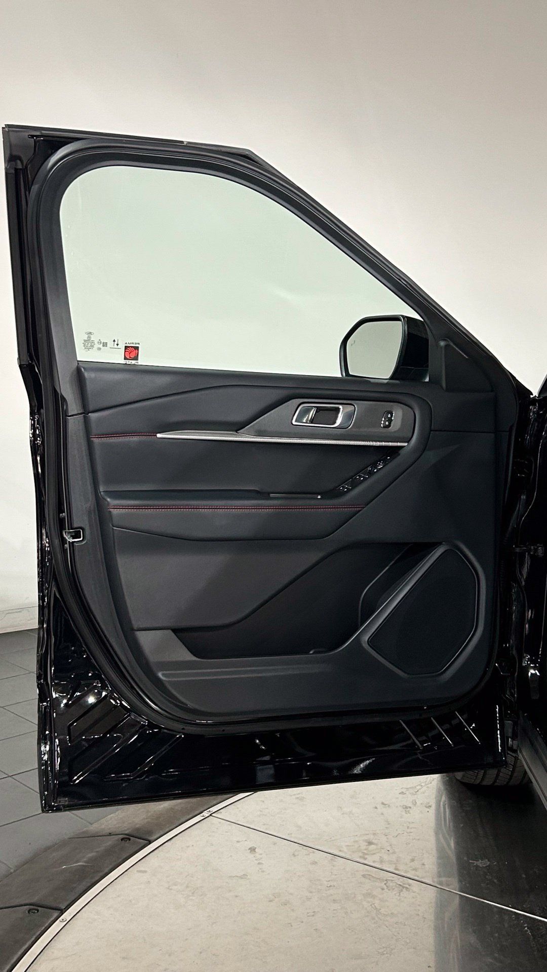 Used 2026 Ford Explorer ST-Line AWD/4WD image 47