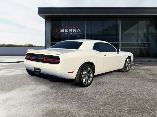 Used 2022 Dodge Challenger GT RWD image 5