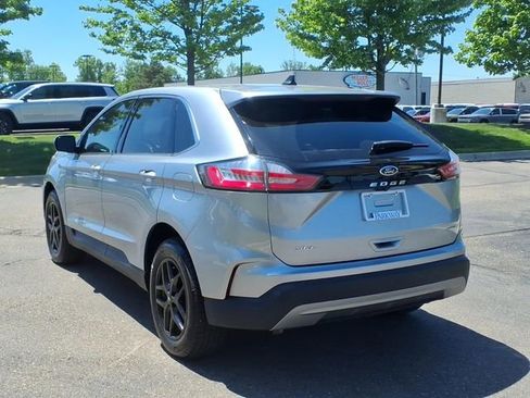 Used 2023 Ford Edge SEL w/ Convenience Package AWD/4WD image 6