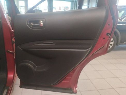 Used 2010 Nissan Rogue S w/ 360 Degree Value Pkg image 17