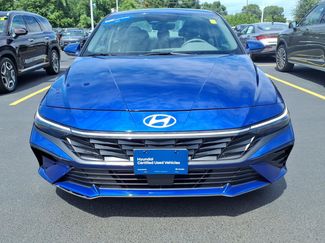 Certified 2024 Hyundai Elantra SEL w/ Convenience Package FWD video 2