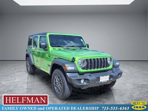 Used 2025 Jeep Wrangler Unlimited Sport AWD/4WD image 1