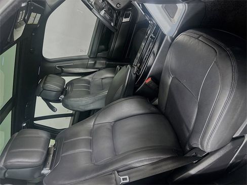 Certified 2022 Land Rover Range Rover Westminster Edition image 30