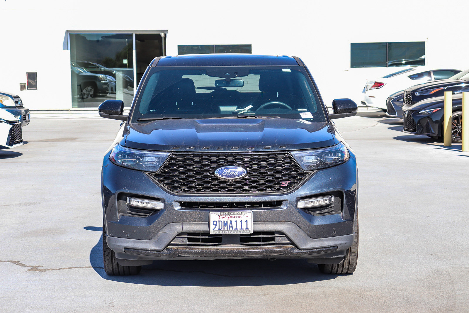Used 2022 Ford Explorer ST w/ Equipment Group 401A AWD/4WD image 2