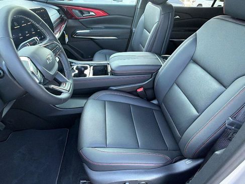 New 2026 Chevrolet Traverse Z71 w/ Driver Confidence Package AWD/4WD image 17