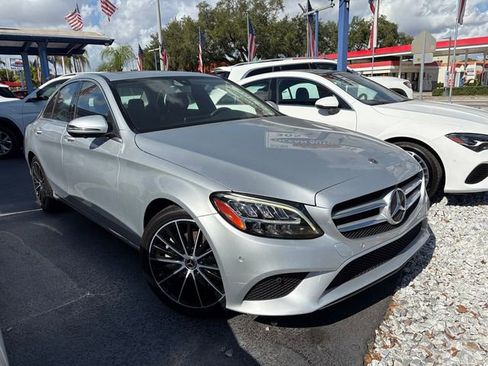 Used 2020 Mercedes-Benz C 300 Sedan image 2