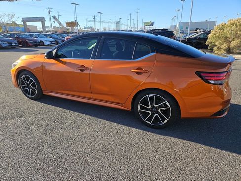 Used 2024 Nissan Sentra SR image 2