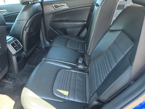 Used 2023 Kia Sportage SX FWD image 15
