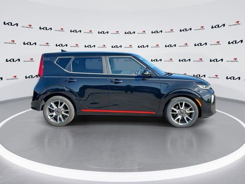 Certified 2022 Kia Soul Turbo FWD image 9