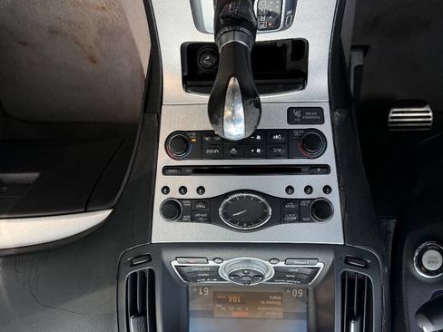 Used 2009 INFINITI G37 Journey w/ Premium Pkg RWD image 13