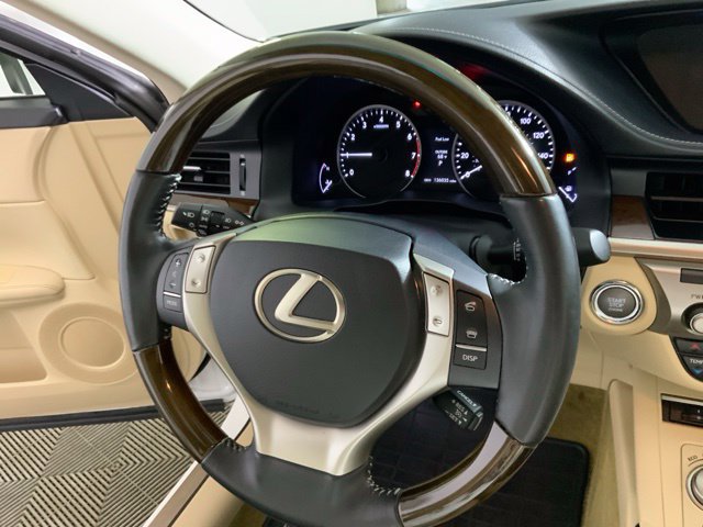 Used 2014 Lexus ES 350 w/ Premium Package FWD image 35