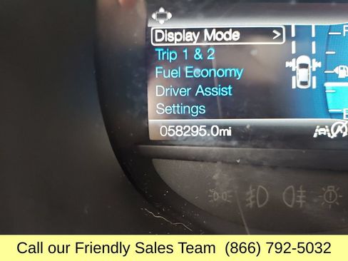 Used 2024 Ford Edge SEL AWD/4WD image 17