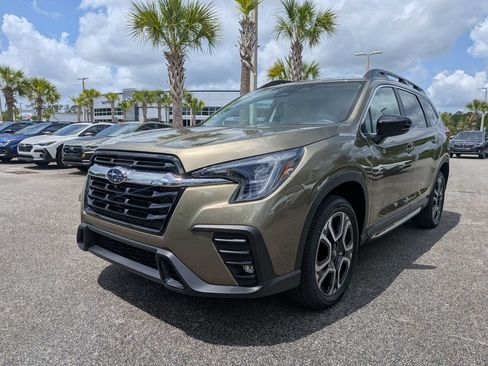 Used 2026 Subaru Ascent Limited AWD/4WD image 8
