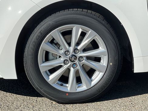 New 2026 Toyota Corolla LE image 32