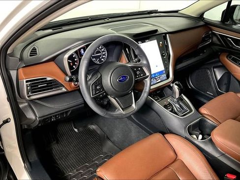 Used 2022 Subaru Outback Touring image 13