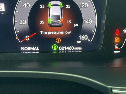 Used 2023 Acura Integra A-Spec image 22