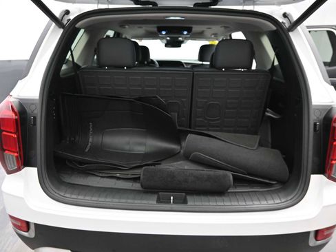 Used 2021 Hyundai Palisade SEL w/ Premium Package image 13