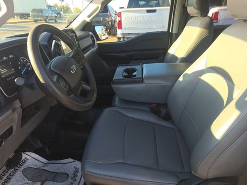 Used 2021 Ford F150 XL w/ Trailer Tow Package image 6