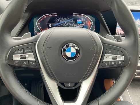 Used 2022 BMW X5 xDrive40i w/ Premium Package image 11