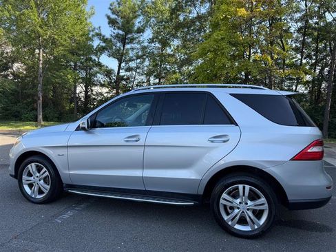 Used 2012 Mercedes-Benz ML 350 BlueTEC 4MATIC image 7