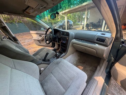 Used 2000 Subaru Outback Wagon AWD/4WD image 22