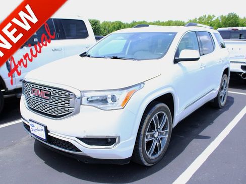 Used 2019 GMC Acadia Denali AWD/4WD image 1