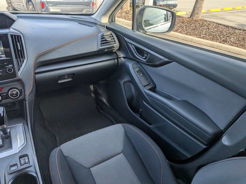 Certified 2021 Subaru Crosstrek 2.0i Premium AWD/4WD image 17