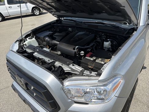 Certified 2022 Toyota Tacoma SR image 22