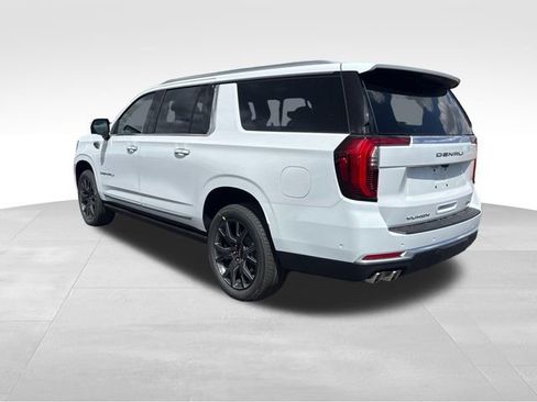 New 2026 GMC Yukon XL Denali w/ Sun & Power Step Package AWD/4WD image 3