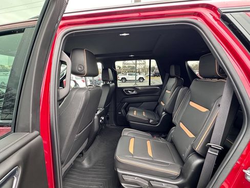Certified 2023 GMC Yukon AT4 w/ AT4 Premium Package AWD/4WD image 24