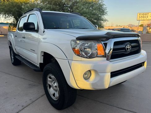Used 2006 Toyota Tacoma PreRunner RWD image 4